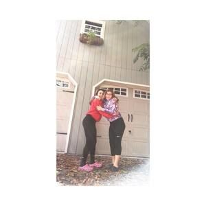 Meet your Posher, Cassandra